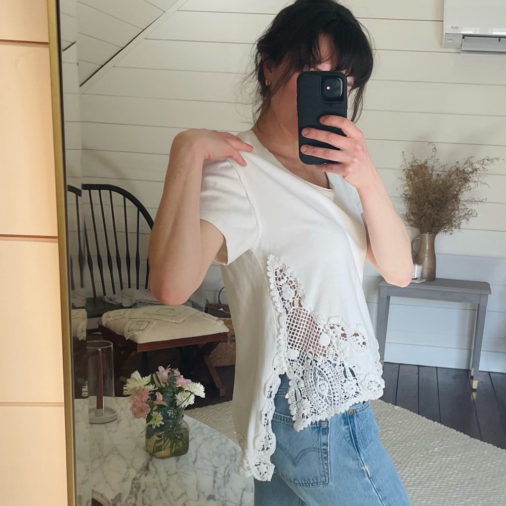 Cream short sleeve top with cut out crochet detail